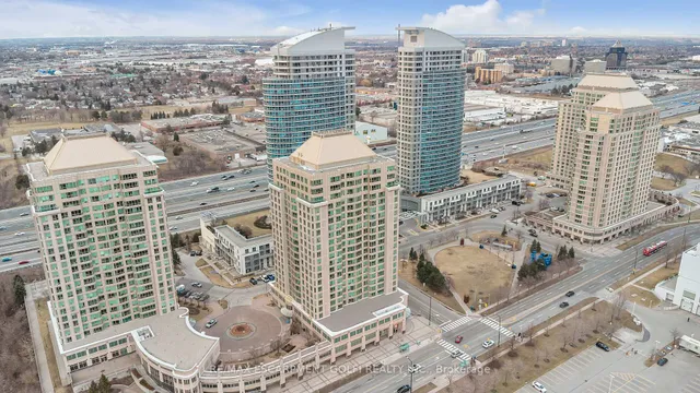 Additional image 34 of 8 Lee Centre Dr Unit PH203