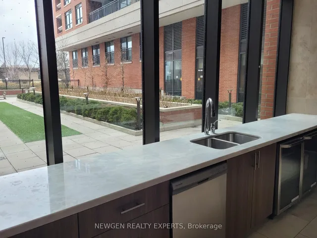 Additional image 39 of 3091 Dufferin St Unit 503