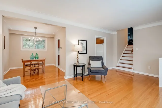 Additional image 10 of 368 East Side Cres