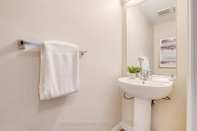 Additional image 21 of 270 Melvin Ave Unit 3