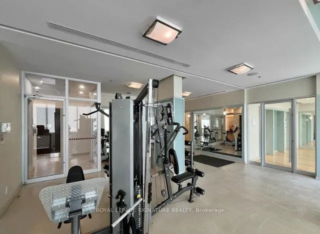 Additional image 21 of 100 John St Unit 1401