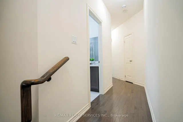 Additional image 23 of 19 Arrowview Dr