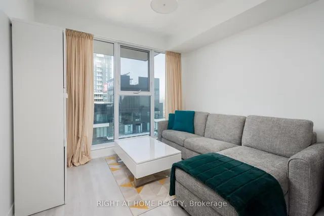 Additional image 17 of 30 Inn On The Park Dr Unit 3101