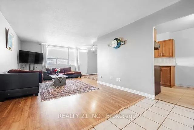 Additional image 6 of 180 Markham Rd Unit 512