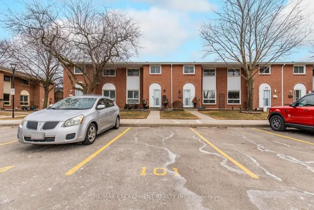Additional image 44 of 150 Gateshead Cres Unit 101