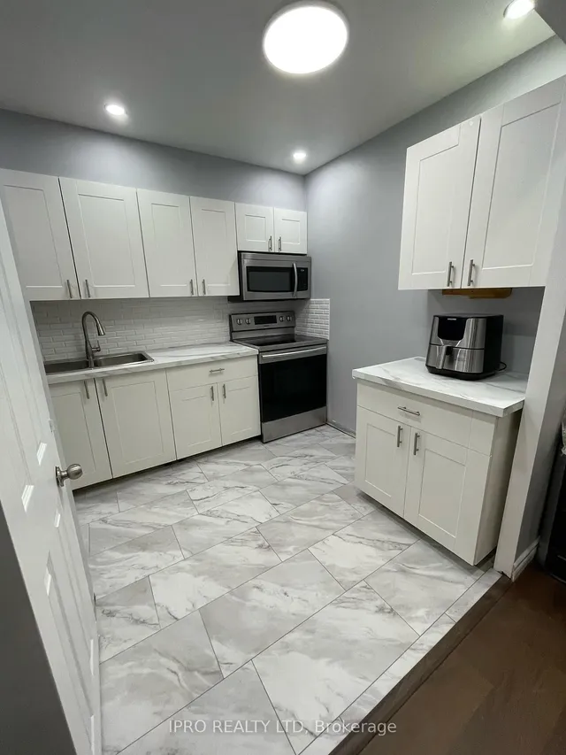 Additional image 3 of 100 Mornelle Crt Unit 1034