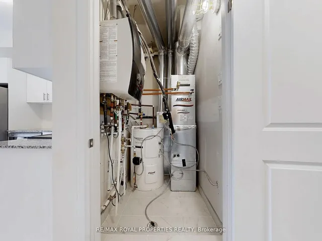 Additional image 26 of 155 Tapscott Rd Unit 22