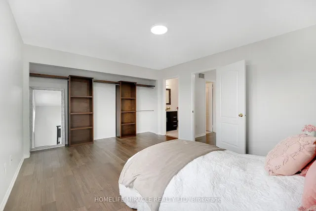 Additional image 32 of 7284 Bellshire Gate Unit 29