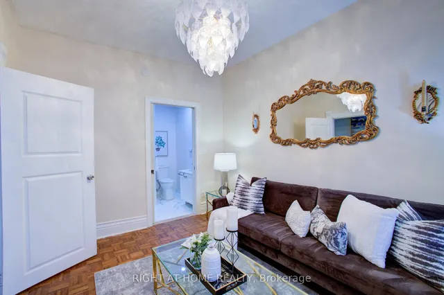 Additional image 8 of 82 Uxbridge Ave