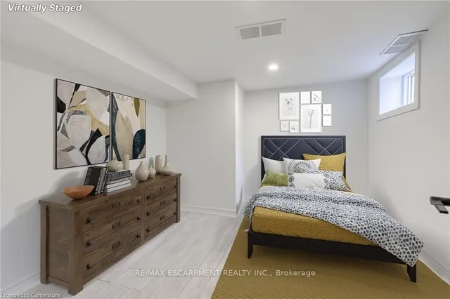 Additional image 30 of 316 Houghton Ave