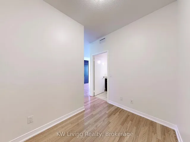 Additional image 10 of 770 Bay St Unit 1403