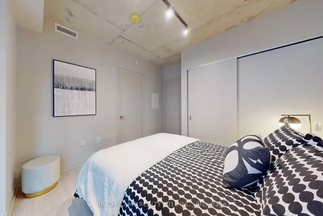 Additional image 33 of 195 McCaul St Unit 318