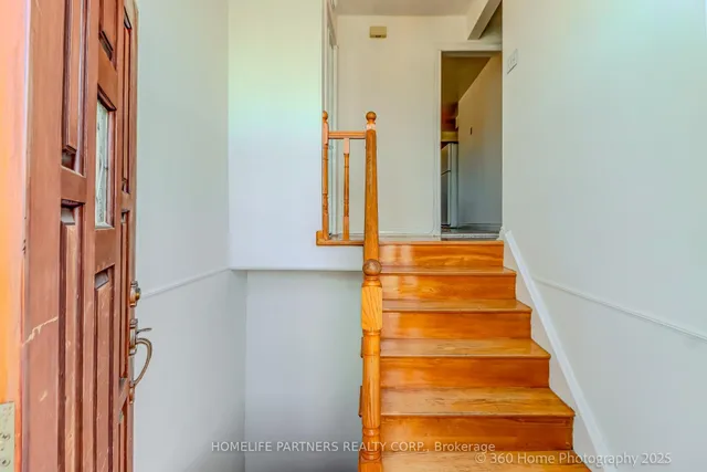 Additional image 4 of 303 Pellatt Ave