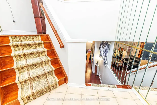 Additional image 35 of 21 Collingwood Ave