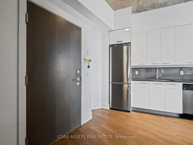 Additional image 5 of 90 Trinity St Unit 804