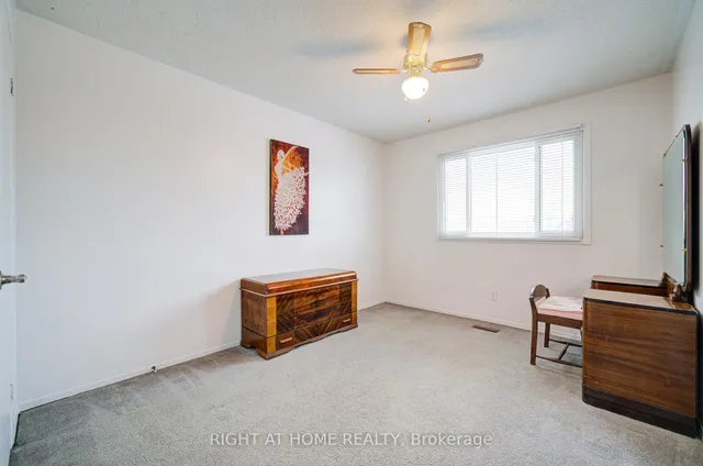 Additional image 28 of 134 Dumfries Ave