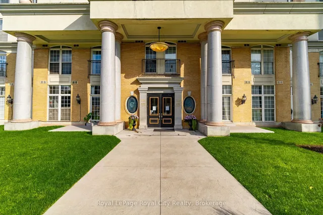 Additional image 20 of 135 James St Unit 614