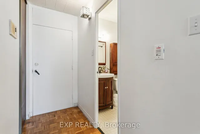 Additional image 6 of 3625 Lakeshore Blvd Unit 506