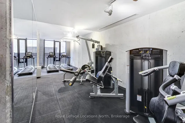 Additional image 16 of 608 Richmond St Unit 619