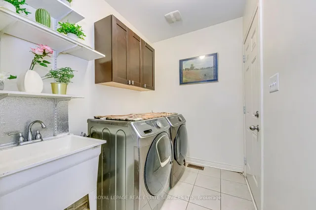 Additional image 13 of 448 Downes Jackson Hts