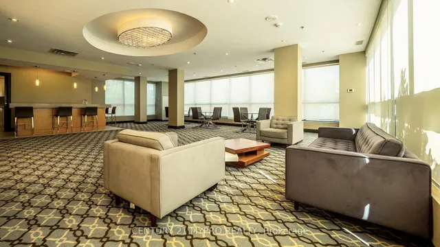 Additional image 22 of 840 Queens Plate Dr Unit 1003