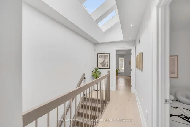 Additional image 21 of 212b Queens Ave