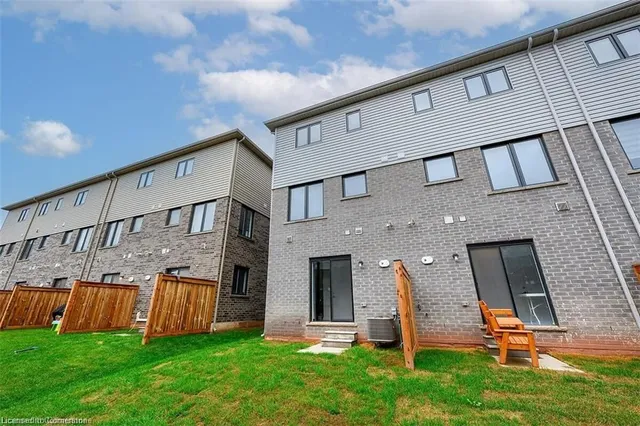 Additional image 33 of 31 Radison Lane