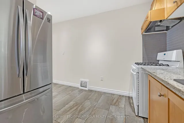 Additional image 6 of 1617 Main St