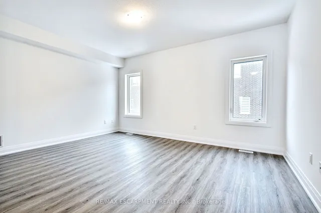 Additional image 14 of 14 Clear Valley Lane