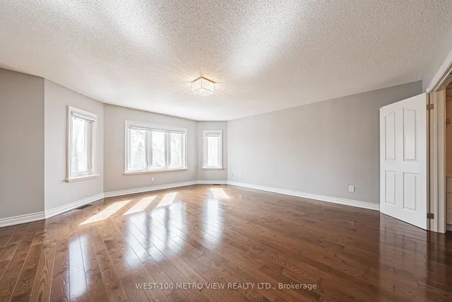 Additional image 14 of 589 Glen Park Ave