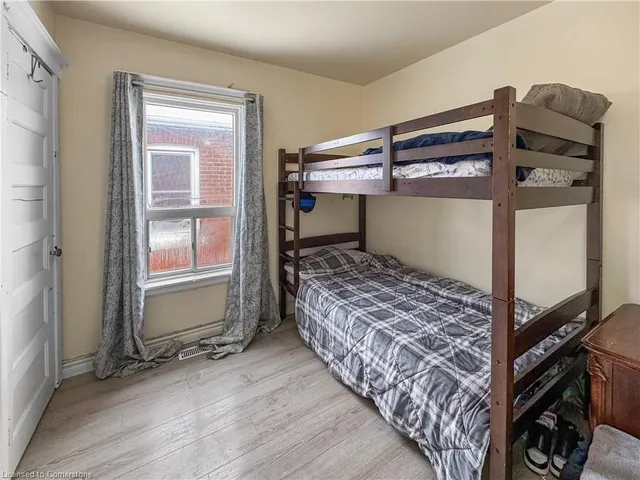 Additional image 7 of 55 Connaught Ave