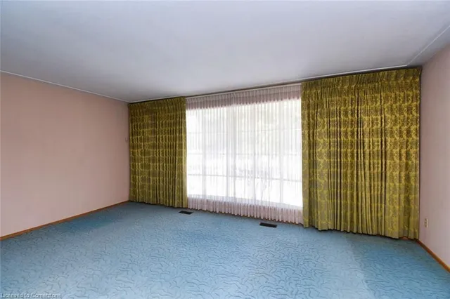 Additional image 7 of 19 Karen Cres