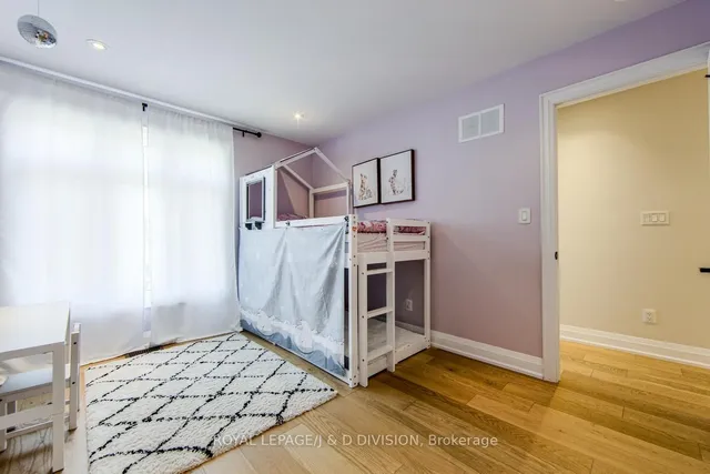 Additional image 30 of 76 Twenty Ninth St