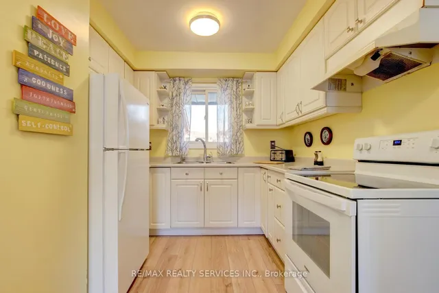 Additional image 15 of 135 Royal Salisbury Way