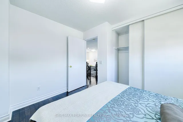 Additional image 7 of 35 Softneedle Ave