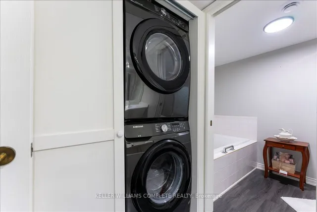 Additional image 22 of 2010 CLEAVER Ave Unit 211