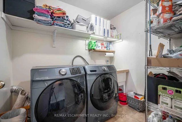 Additional image 26 of 212 Bradley Ave