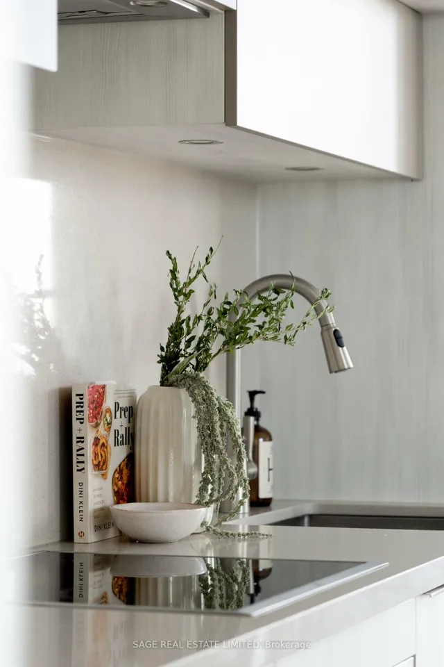 Additional image 14 of 8 Eglinton Ave Unit 2311