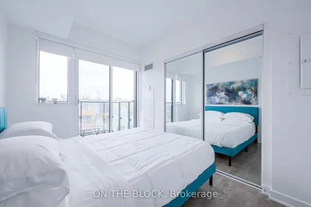 Additional image 35 of 543 Richmond St Unit 1006