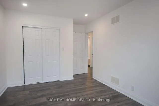 Additional image 23 of 2 Astoria Ave