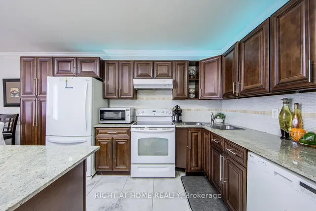 Additional image 9 of 1008 FALGARWOOD Dr Unit 1