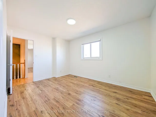 Additional image 6 of 187 DAIMLER Dr