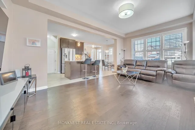 Additional image 16 of 97 Miracle Tr