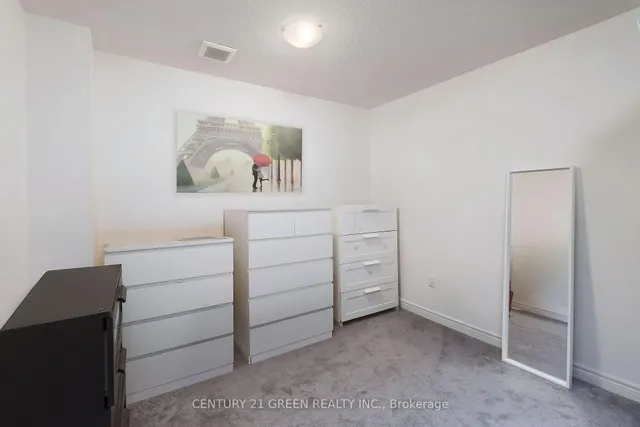 Additional image 23 of 467 Manhattan Common St