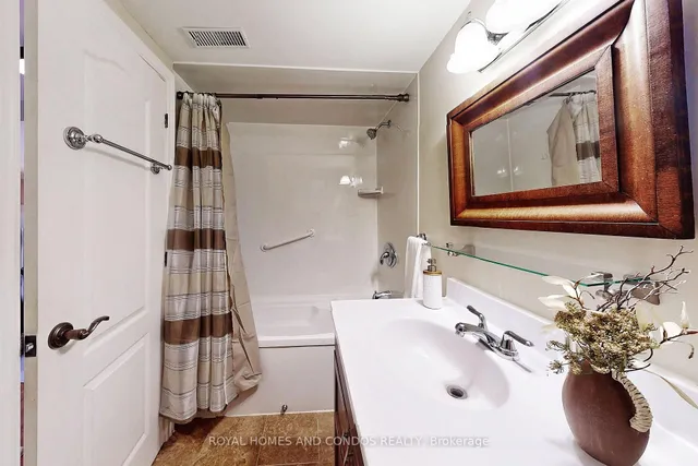 Additional image 32 of 26 Marlena Dr