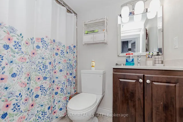 Additional image 32 of 1395 Tyneburn Cres