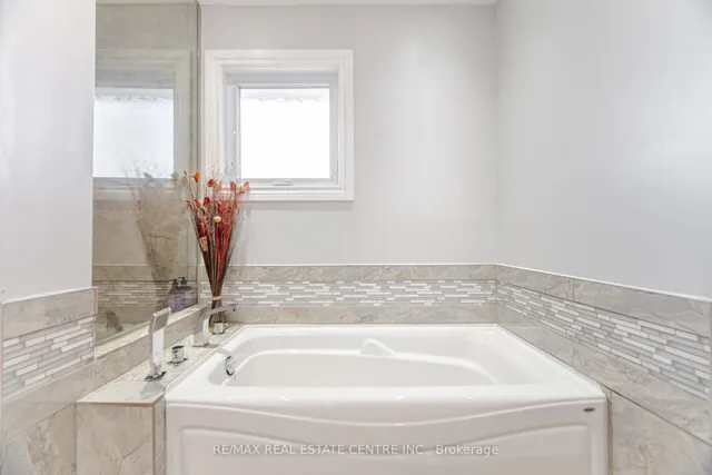 Additional image 27 of 5175 Guildwood Way