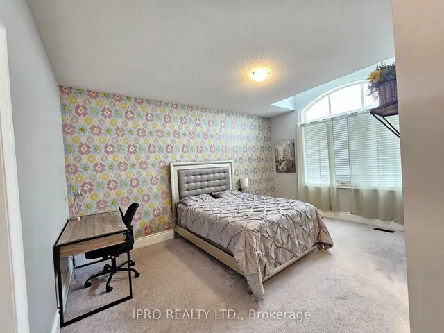 Additional image 28 of 227 Humphrey St