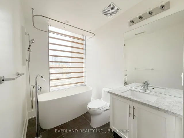 Additional image 17 of 39 Queens Quay Unit 840