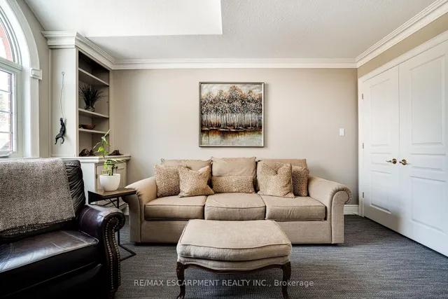 Additional image 36 of 148 Foxridge Dr